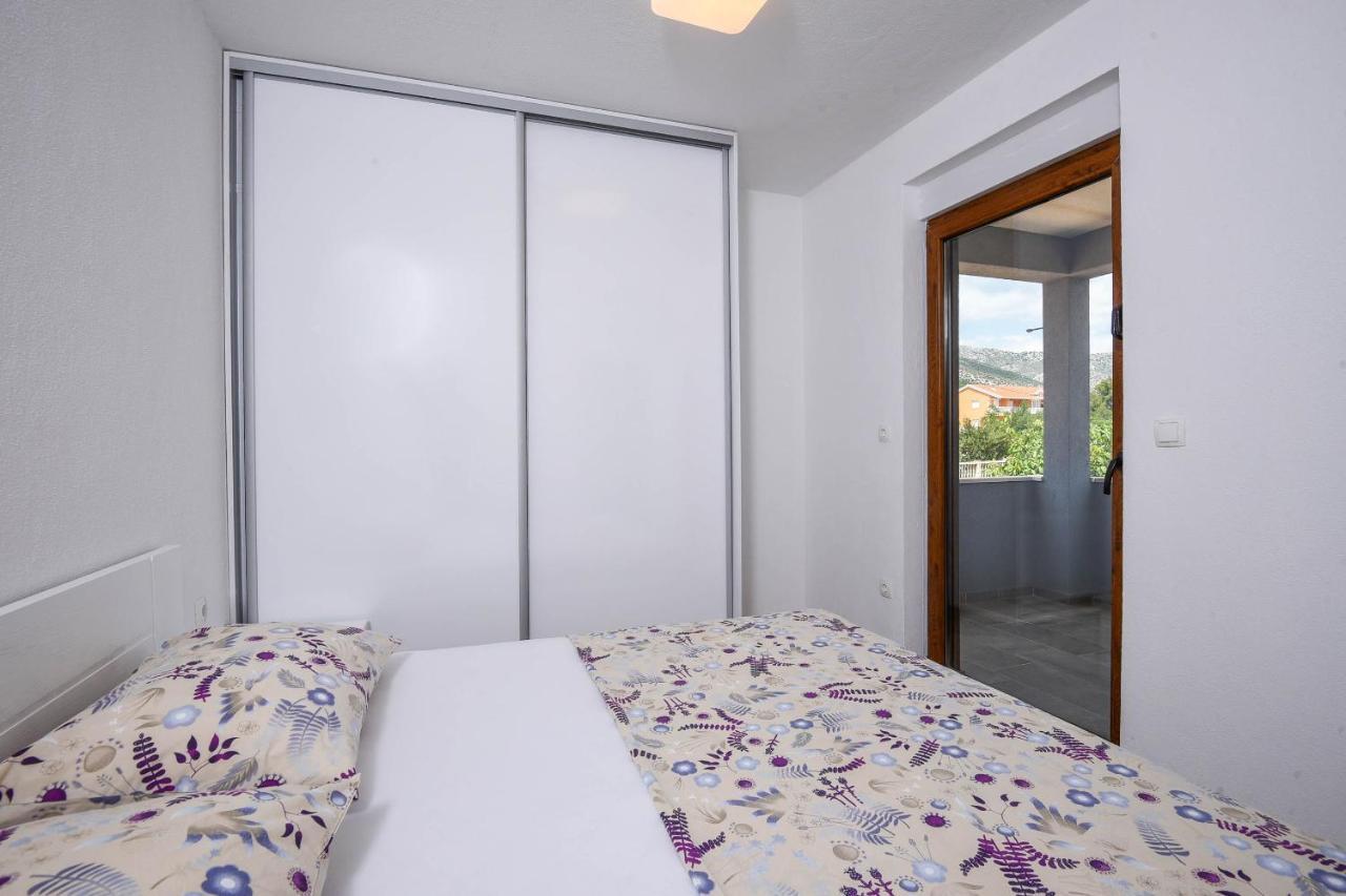 Lidija Apartmani Оребич Экстерьер фото