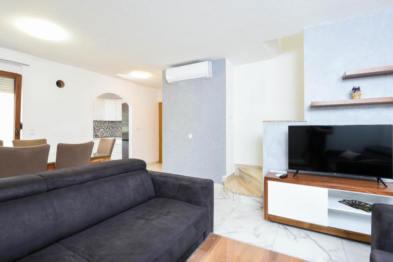 Lidija Apartmani Оребич Экстерьер фото