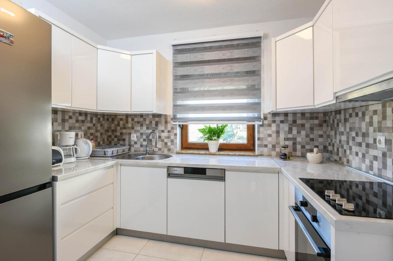 Lidija Apartmani Оребич Экстерьер фото